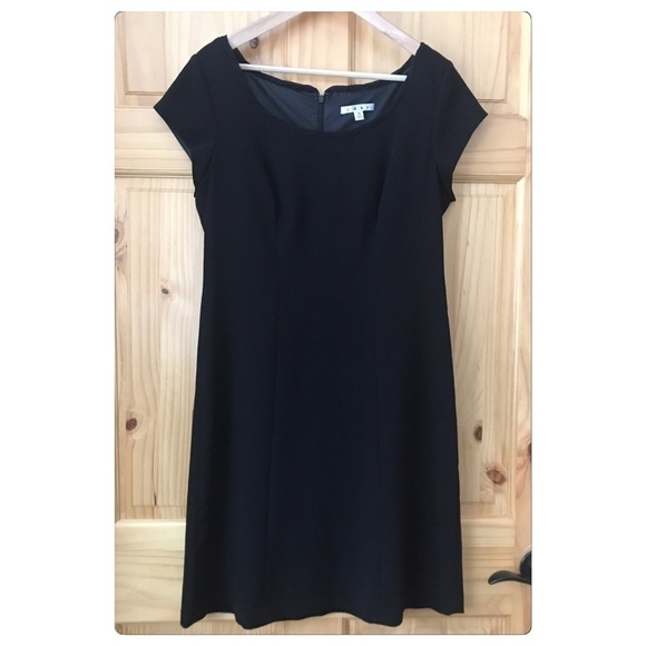 CABI cap sleeve lbd little black sheath dress size 10 - Picture 1 of 7